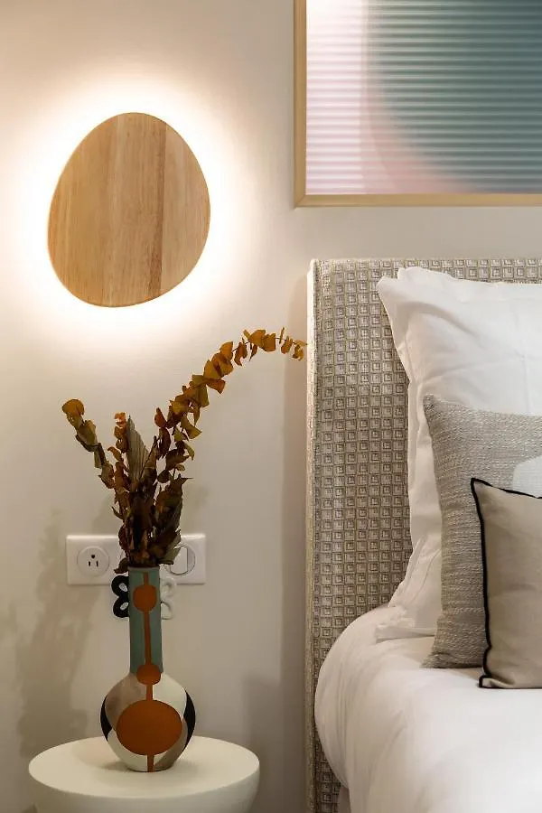 The Josephine Suite Montmartre Paris 0*,  France