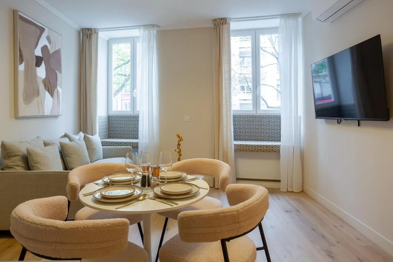 The Josephine Suite Montmartre Paris Apartment