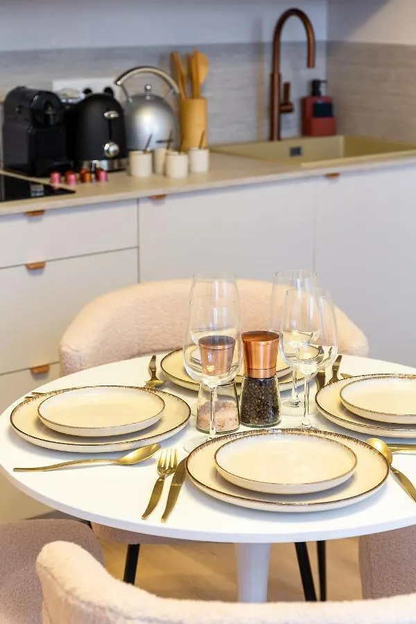 The Josephine Suite Montmartre Paris 0*,